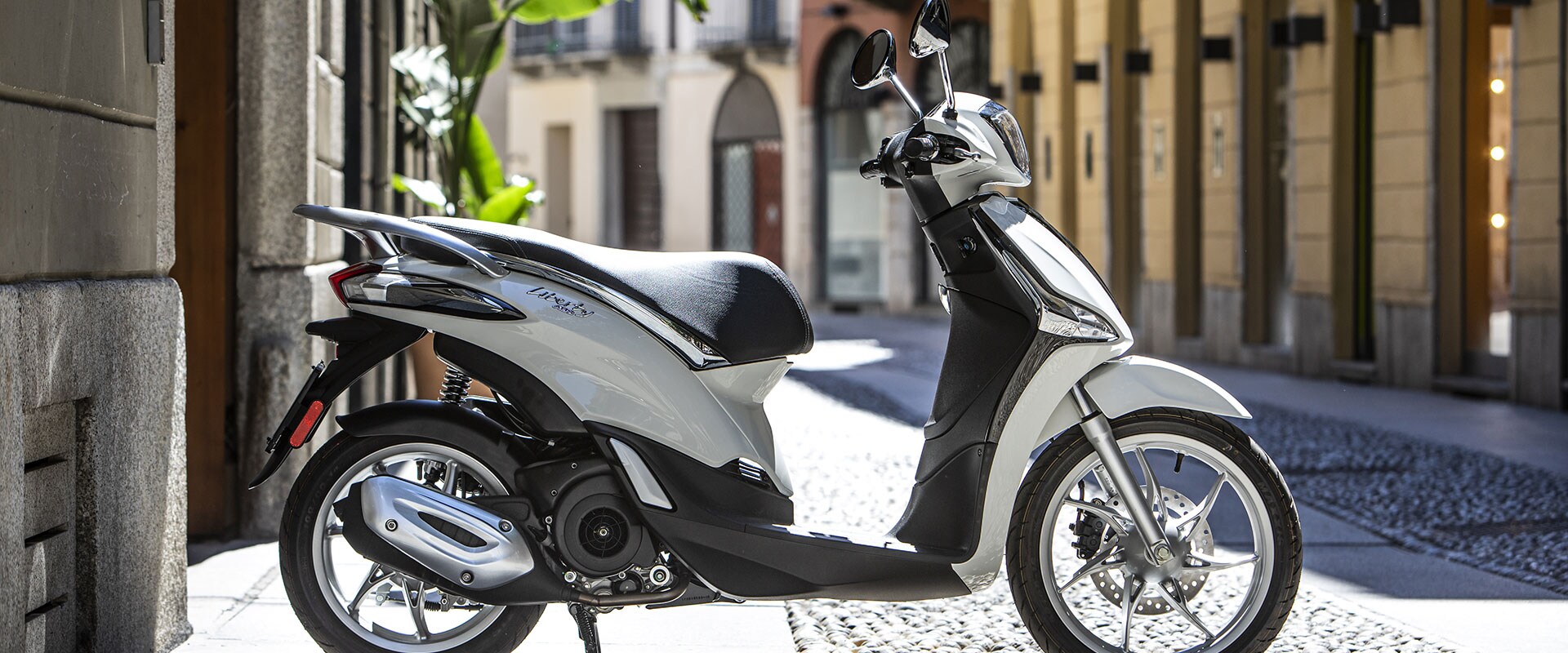 Piaggio Liberty 50cc 125cc And 150cc High Wheel Scooters Piaggio Liberty 50cc 125cc And 150cc High Wheel Scooters