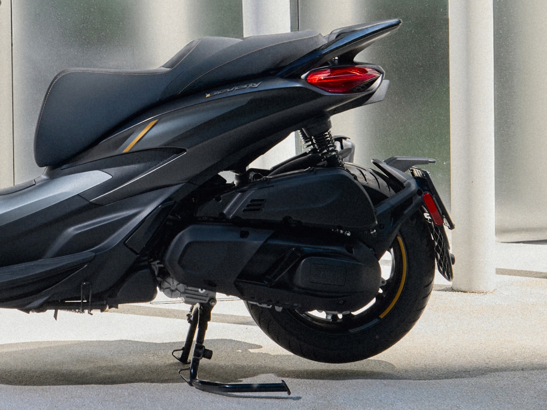 Piaggio Beverly 25th anniversary 310 — sfeerbeeld 4